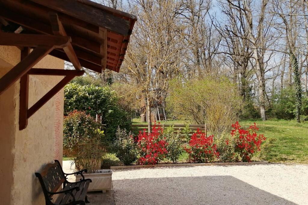 Gite Vacances Bosc D'Esquirol 4 Pers Escorneboeuf Bagian luar foto