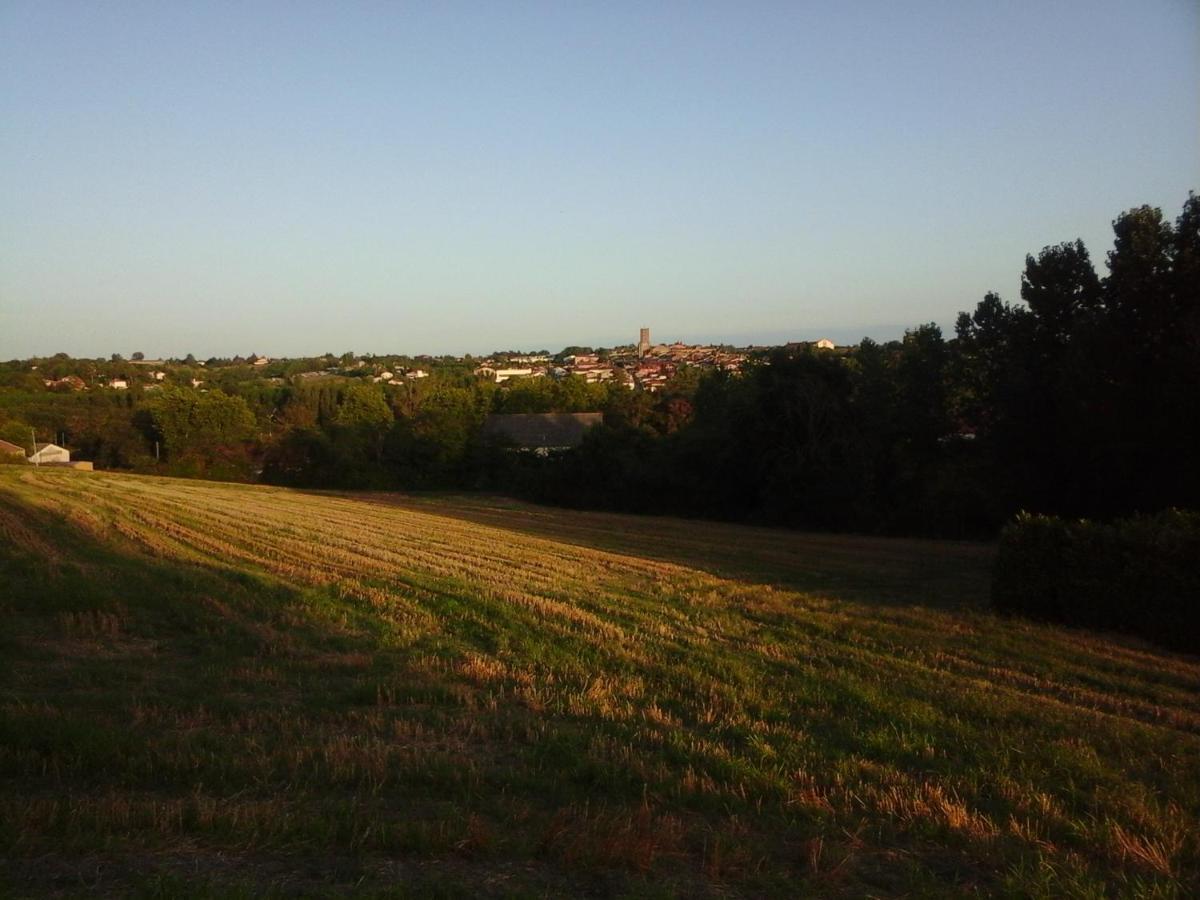 Gite Vacances Bosc D'Esquirol 4 Pers Escorneboeuf Bagian luar foto