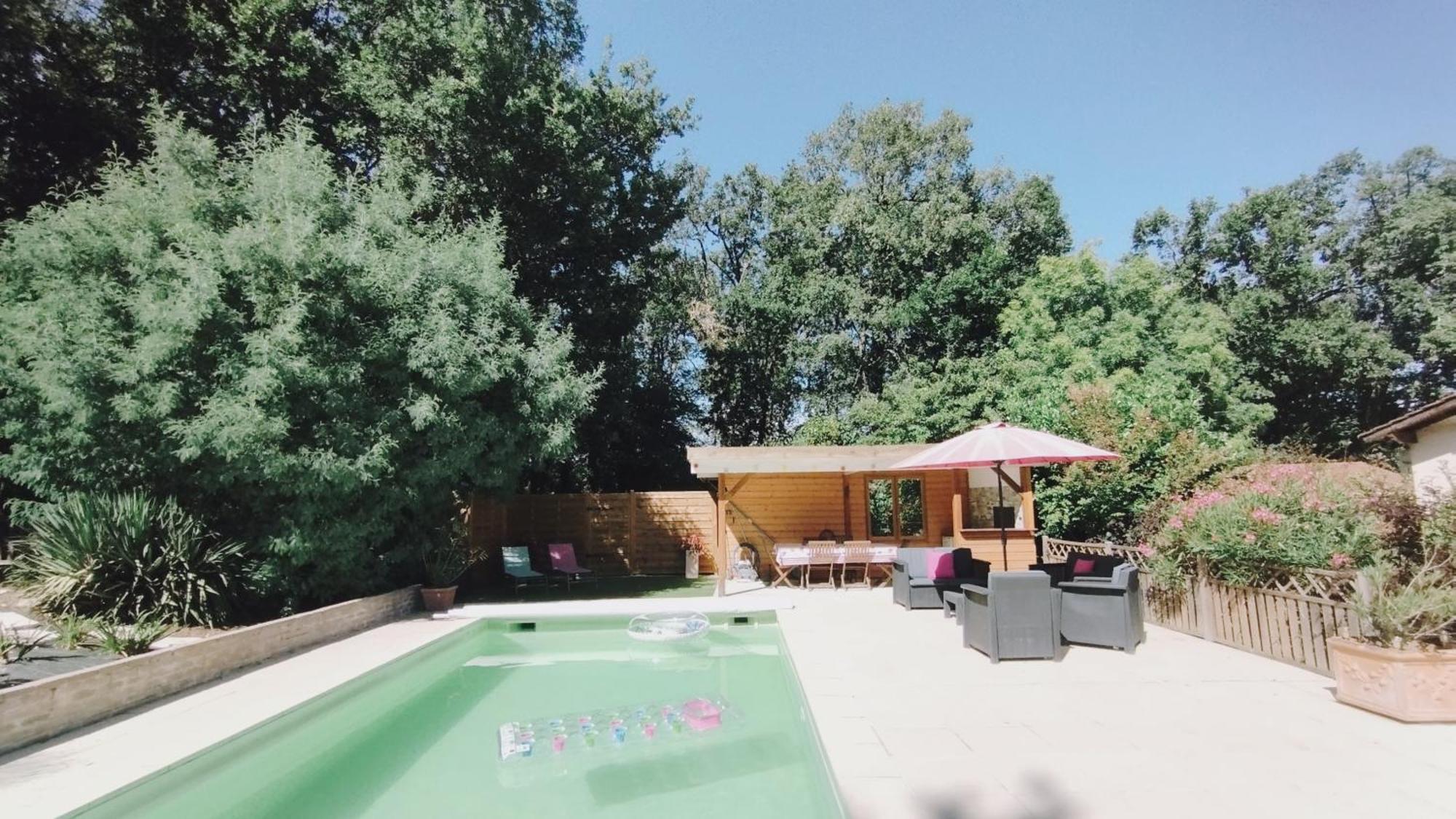 Gite Vacances Bosc D'Esquirol 4 Pers Escorneboeuf Bagian luar foto